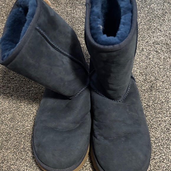 UGG Shoes - UGG Navy Suede Shearling Short Boots
